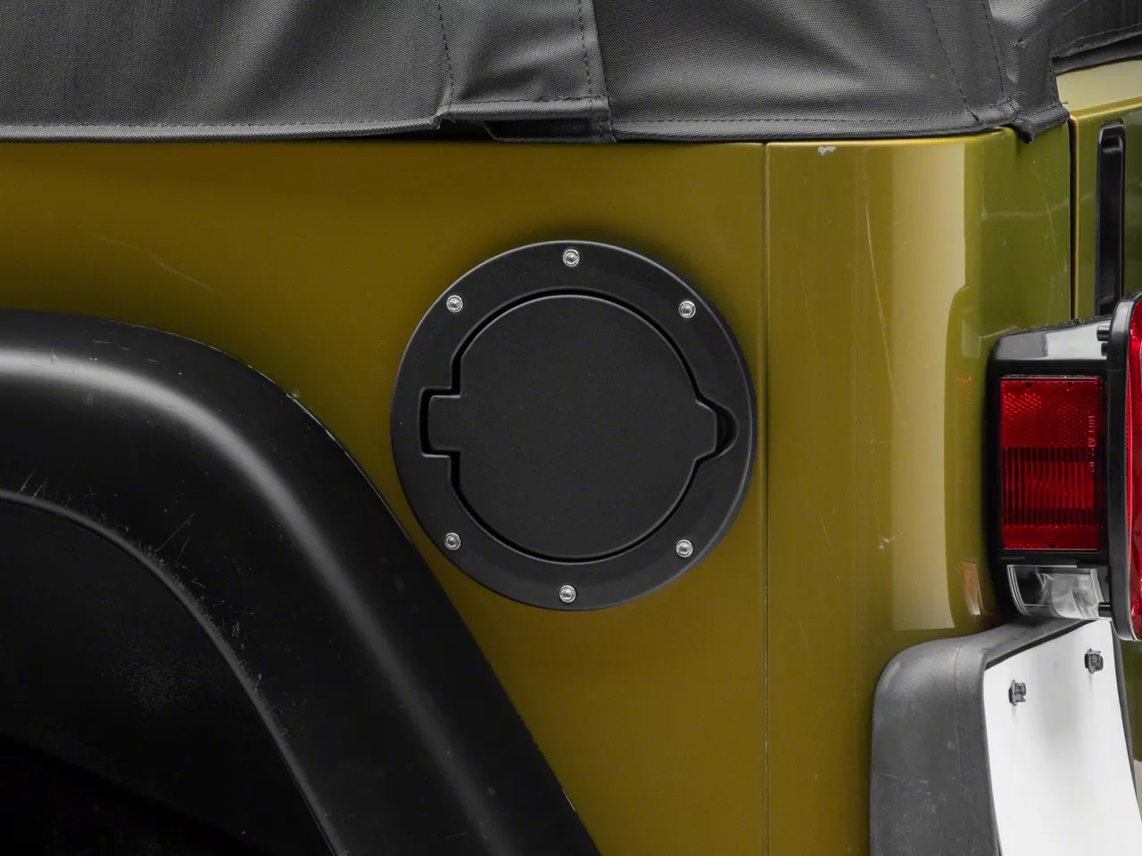 Jeep body-colored vs black plastic fuel door